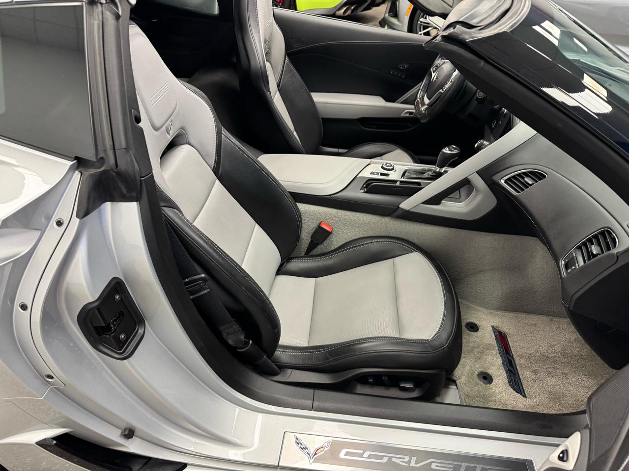 Chevrolet Corvette 2dr Z06 Cpe w/2LZ 2019