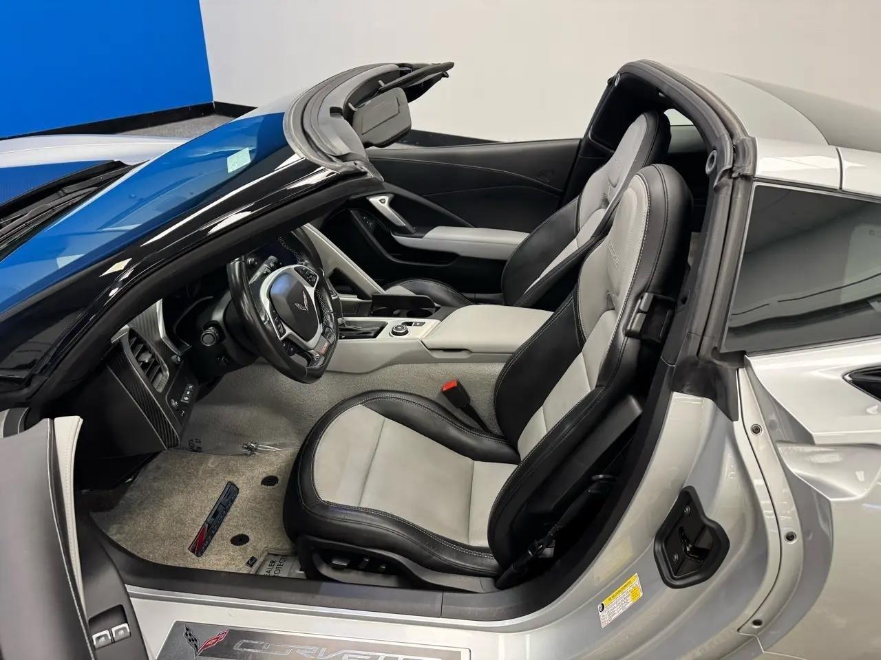 Chevrolet Corvette 2dr Z06 Cpe w/2LZ 2019