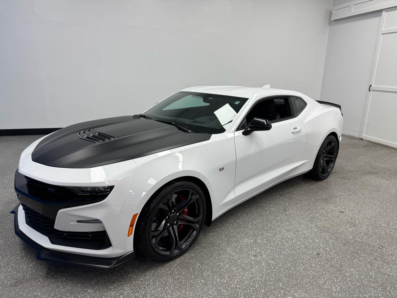 2019 Chevrolet Camaro 2dr Cpe 1SS