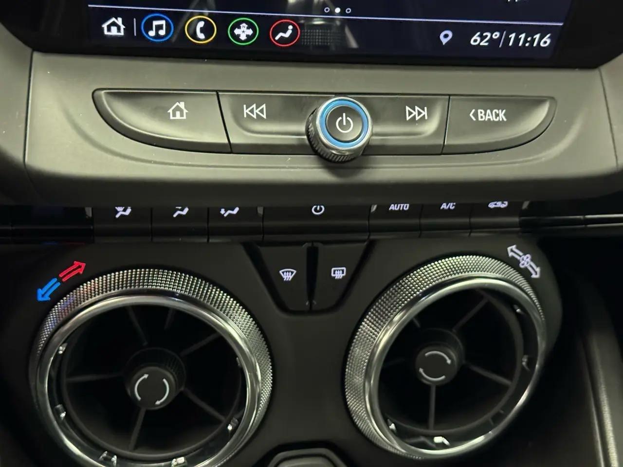 Chevrolet Camaro 2dr Cpe 1SS 2019