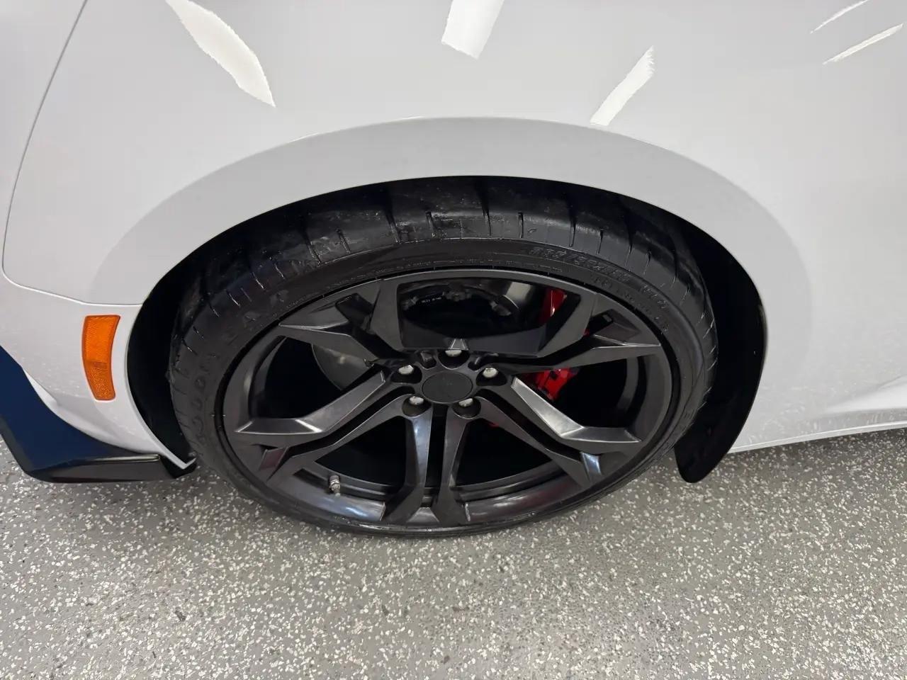 Chevrolet Camaro 2dr Cpe 1SS 2019