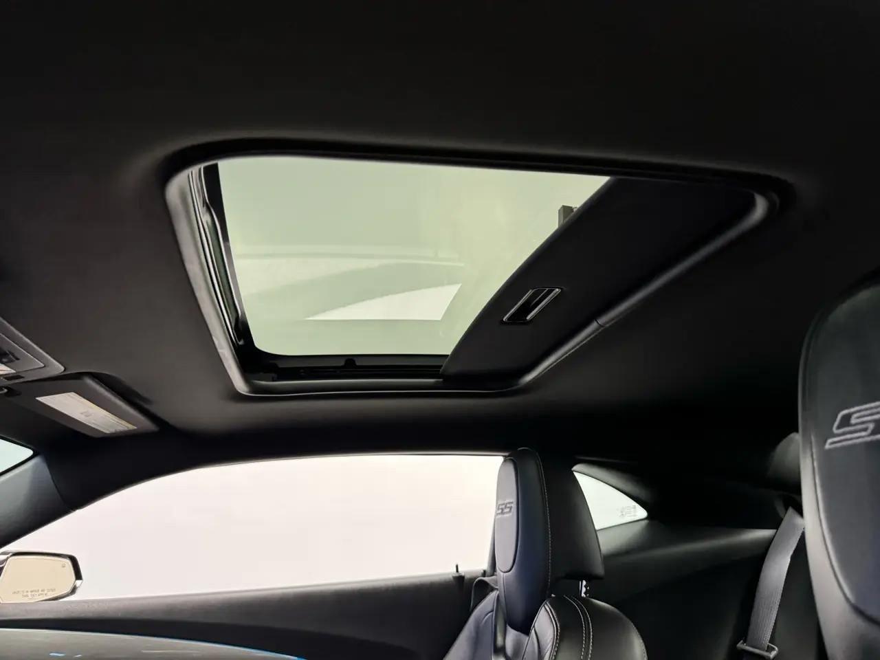 Chevrolet Camaro 2dr Cpe SS w/2SS 2013