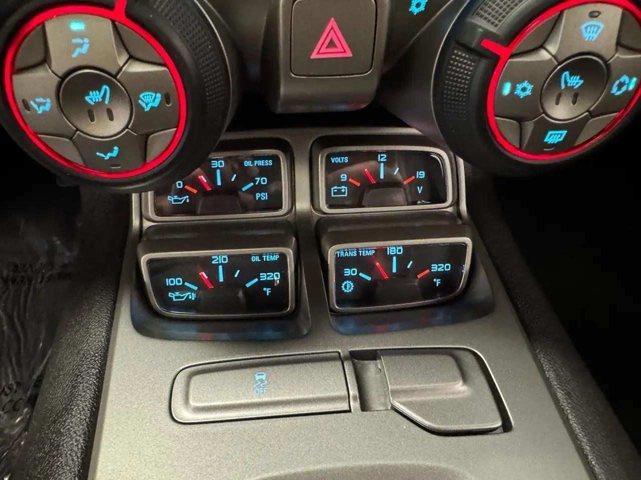 Chevrolet Camaro 2dr Cpe SS w/2SS 2013