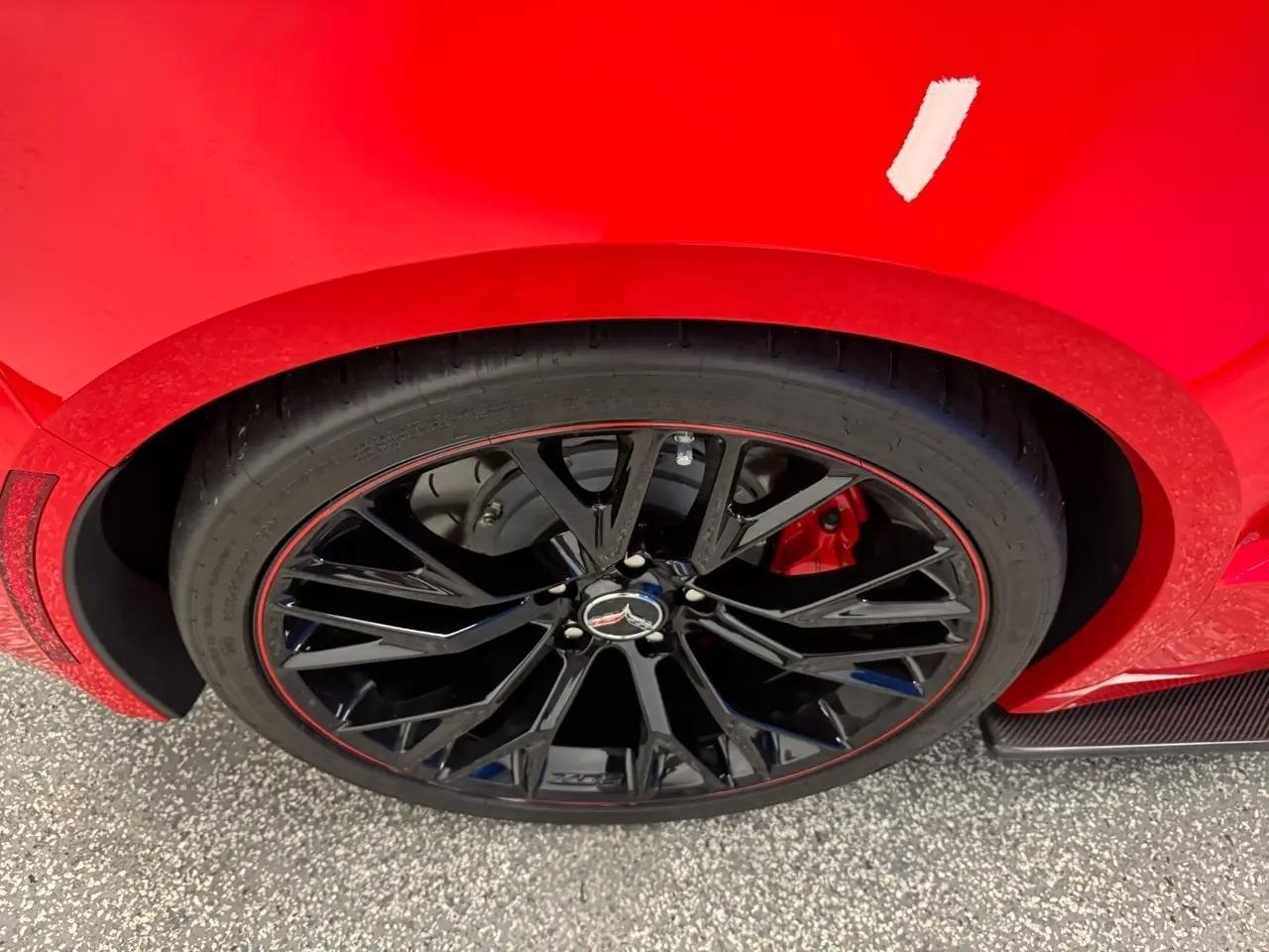 Chevrolet Corvette 2dr Z06 Conv w/3LZ 2015