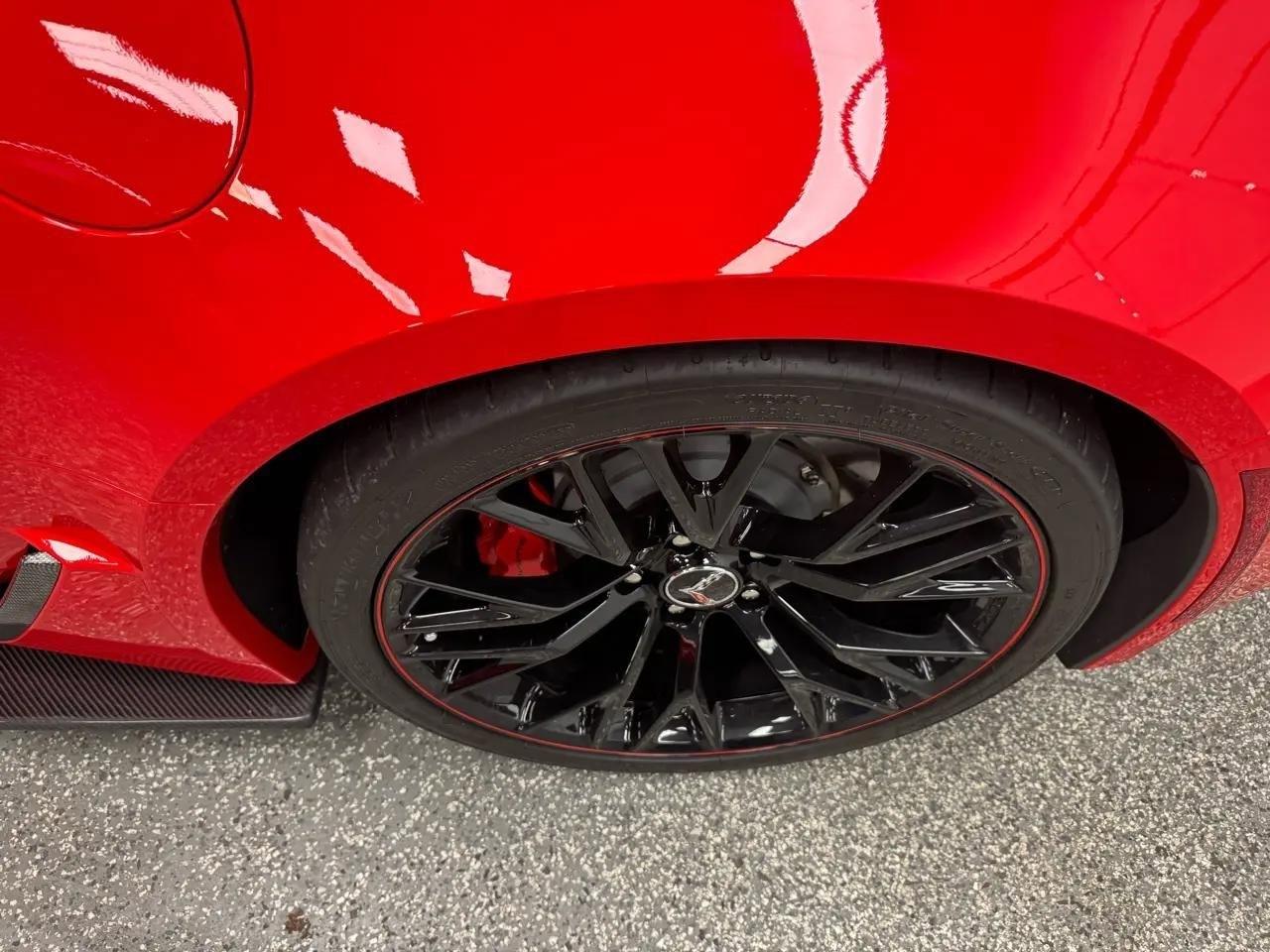 Chevrolet Corvette 2dr Z06 Conv w/3LZ 2015