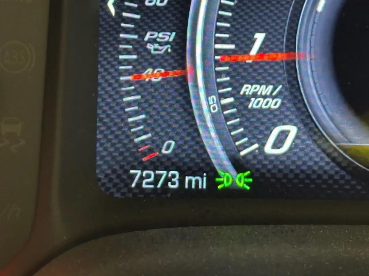 Chevrolet Corvette 2dr Z06 Cpe w/2LZ 2015