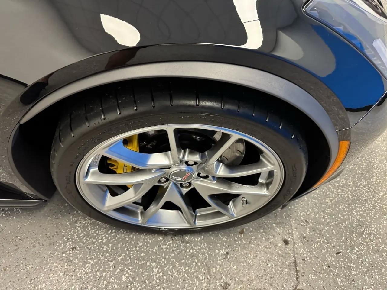Chevrolet Corvette 2dr Z06 Cpe w/1LZ 2019