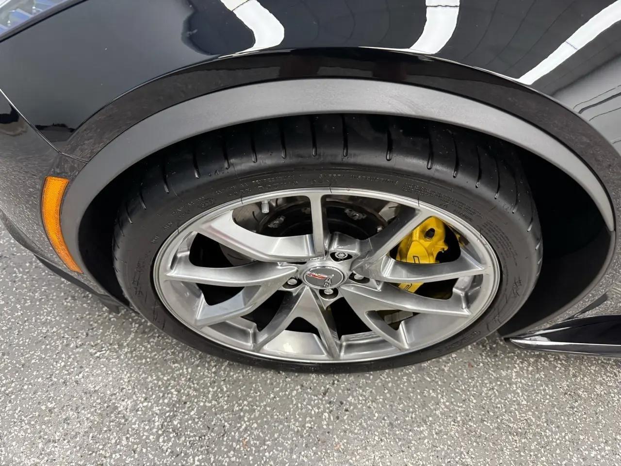 Chevrolet Corvette 2dr Z06 Cpe w/1LZ 2019