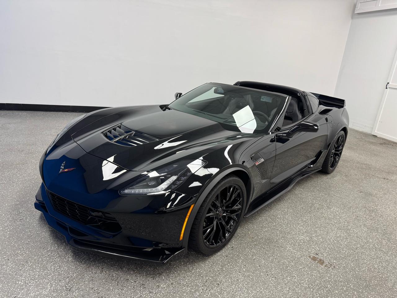 Chevrolet Corvette 2dr Z06 Cpe w/2LZ 2017