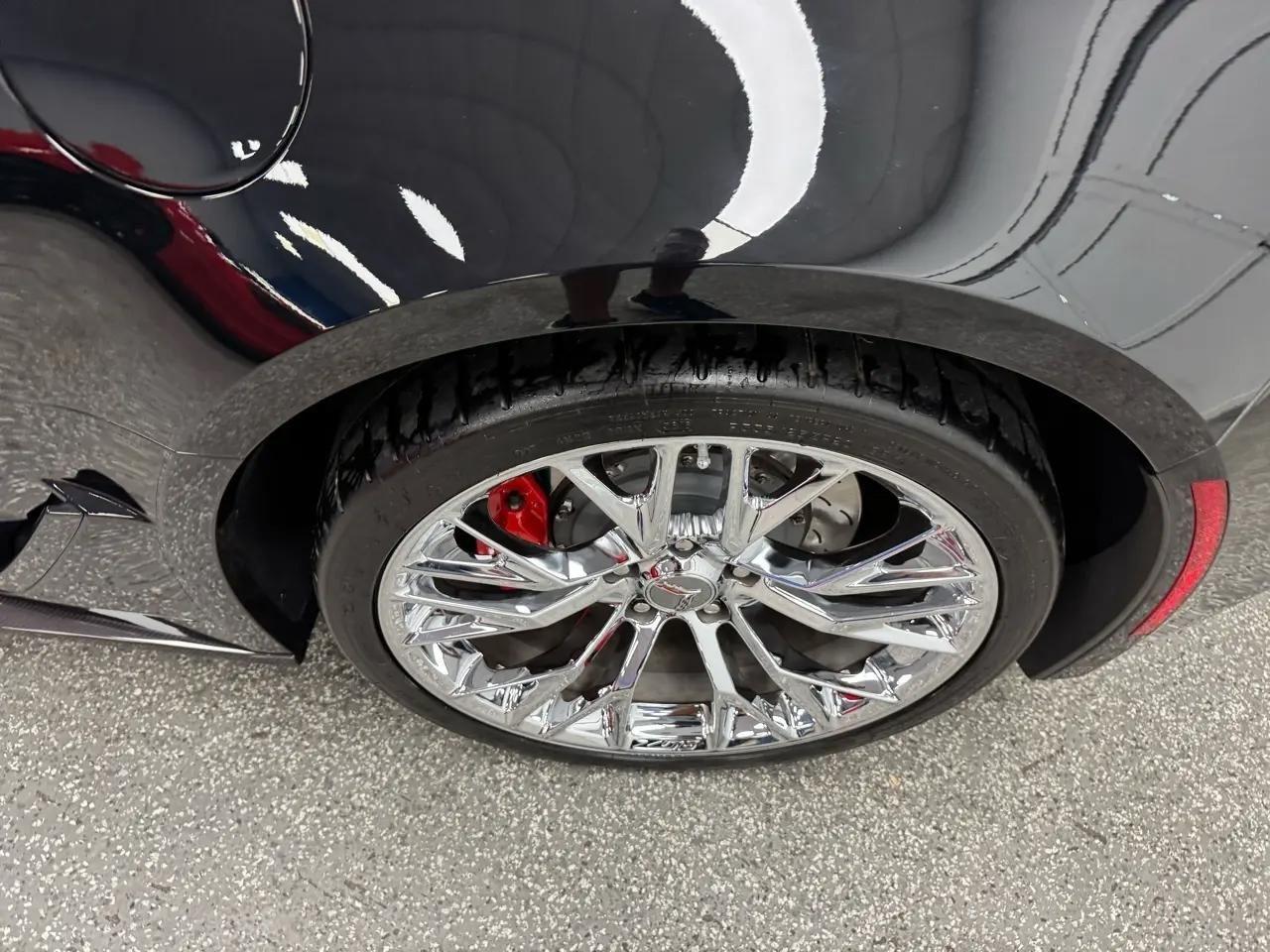 Chevrolet Corvette 2dr Z06 Cpe w/2LZ 2017