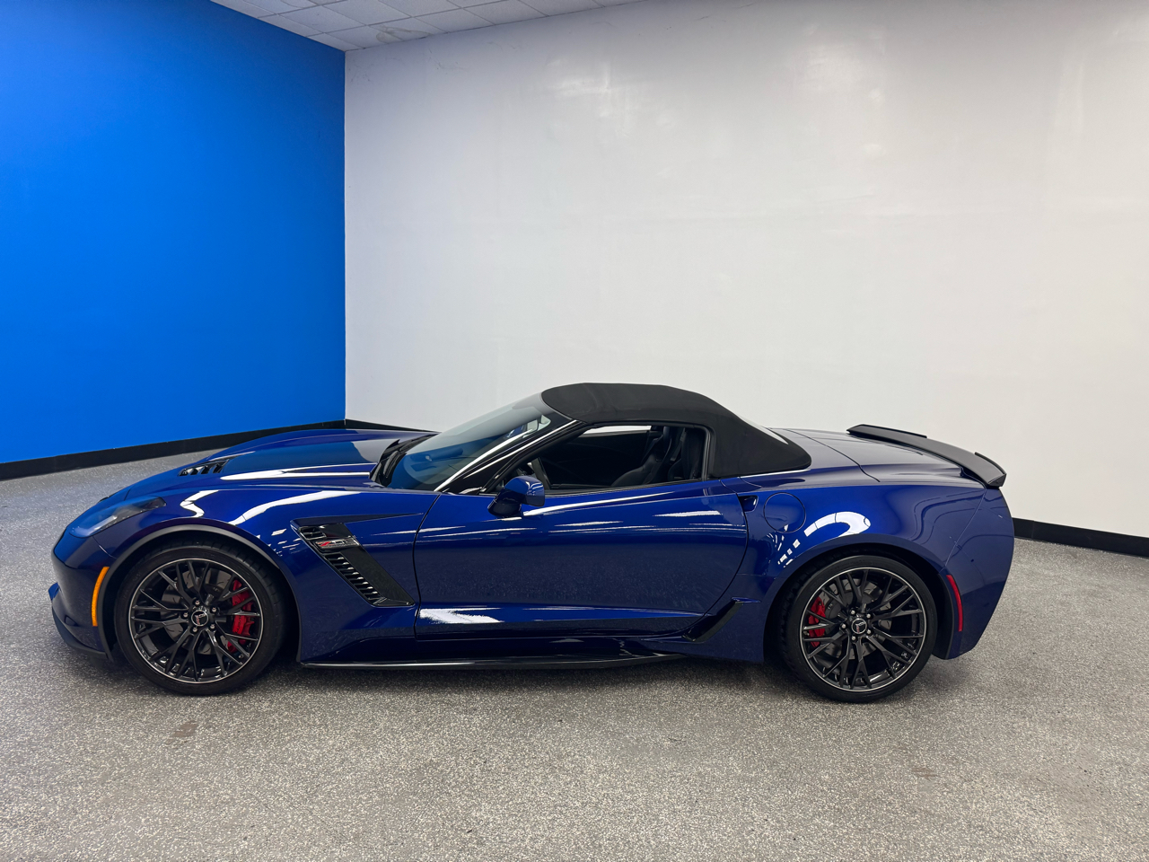 Chevrolet Corvette 2dr Z06 Conv w/2LZ 2017 Chevrolet Corvette 2dr Z06 Conv w/2LZ 2017
