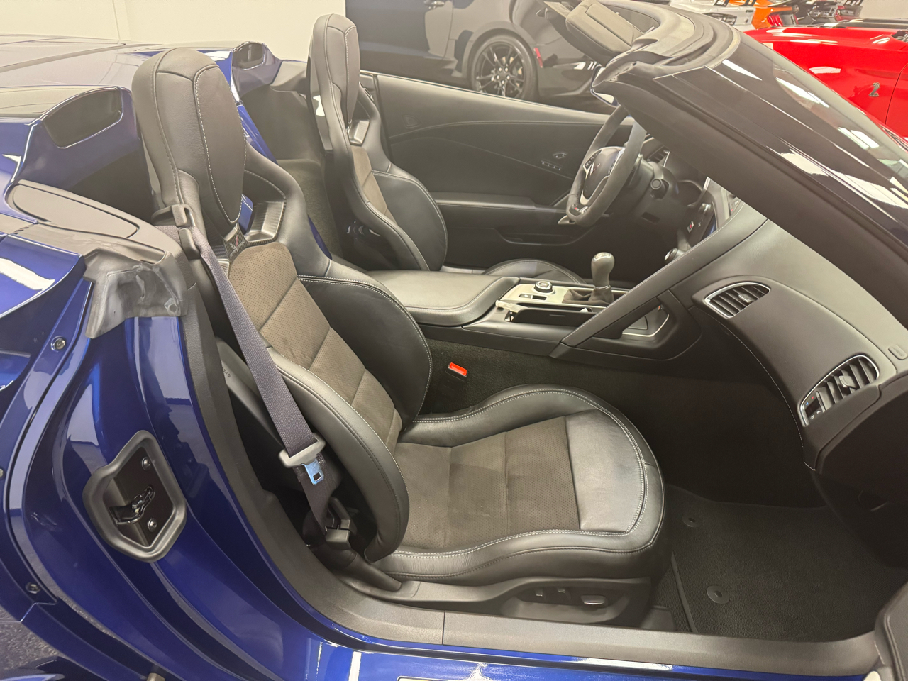 Chevrolet Corvette 2dr Z06 Conv w/2LZ 2017 Chevrolet Corvette 2dr Z06 Conv w/2LZ 2017