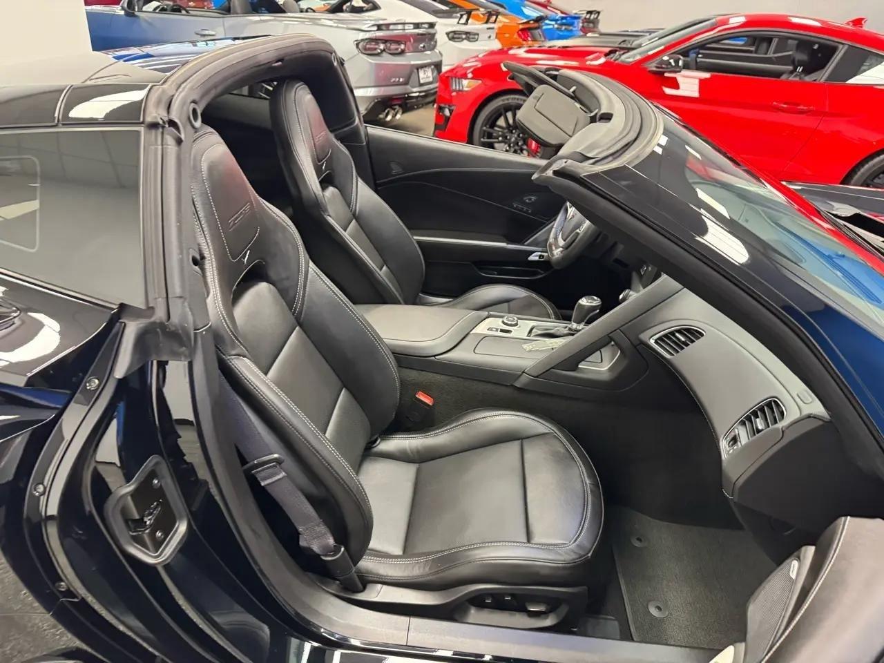 Chevrolet Corvette 2dr Z06 Cpe w/2LZ 2016