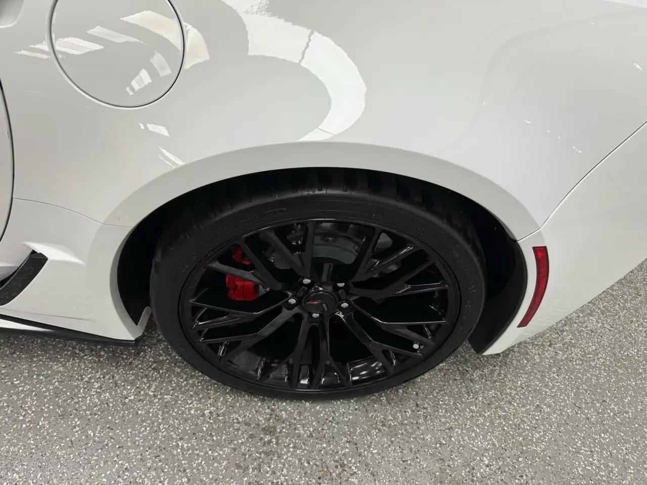 Chevrolet Corvette 2dr Z06 Conv w/2LZ 2016