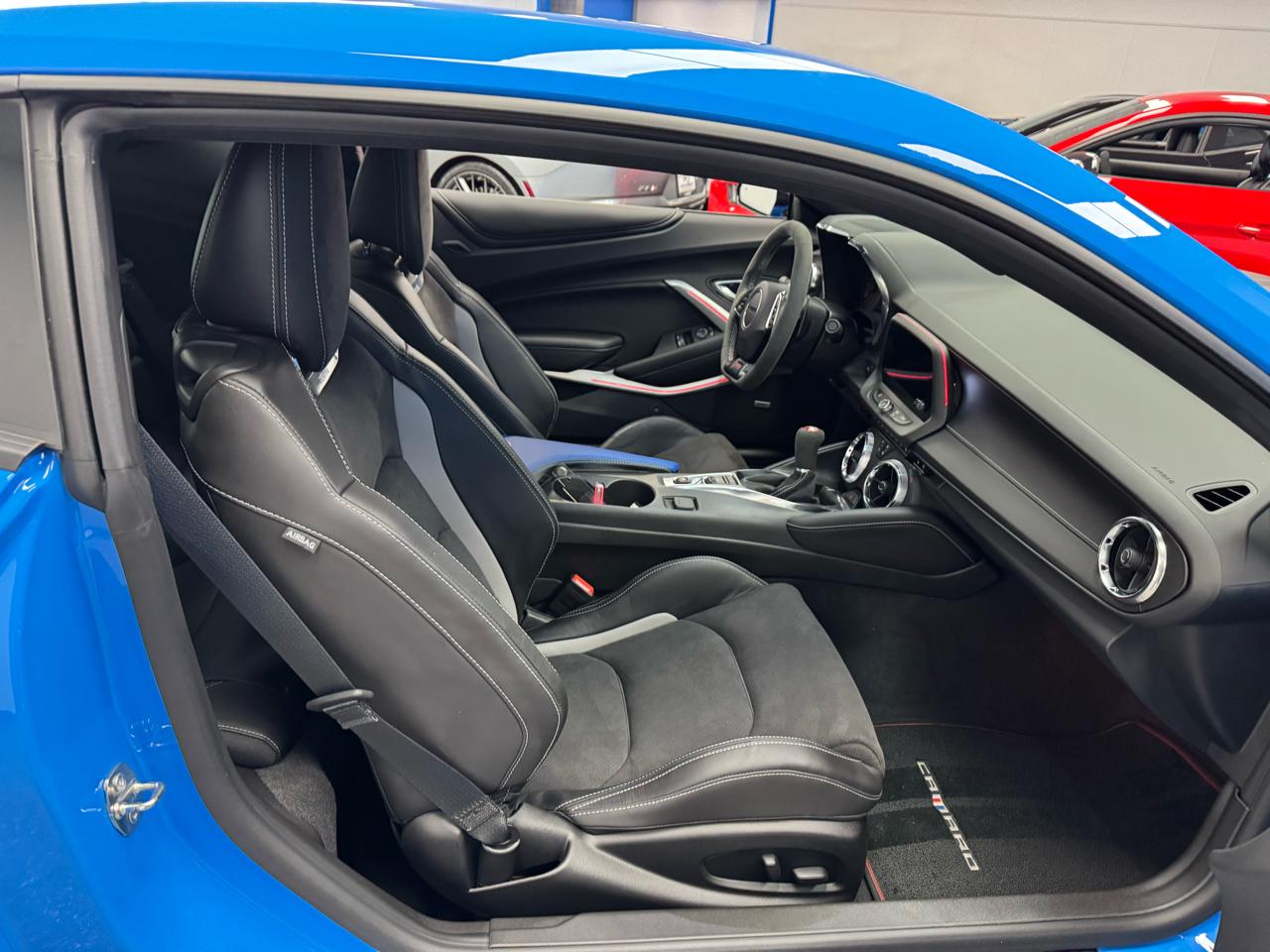 Chevrolet Camaro 2dr Cpe 2SS 2023