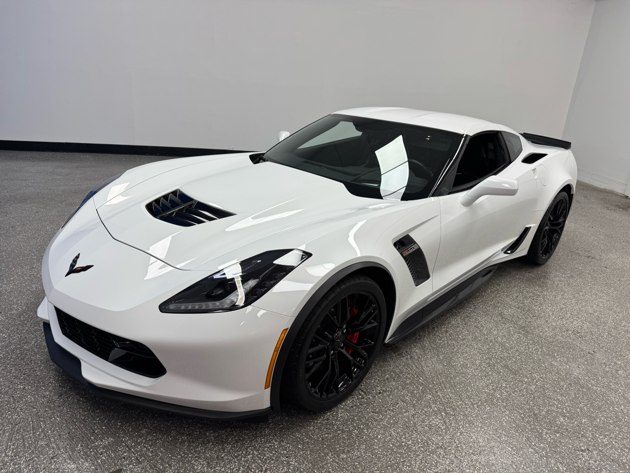 Chevrolet Corvette 2dr Z06 Cpe w/2LZ 2019