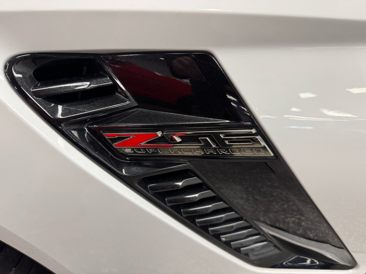 Chevrolet Corvette 2dr Z06 Cpe w/2LZ 2019