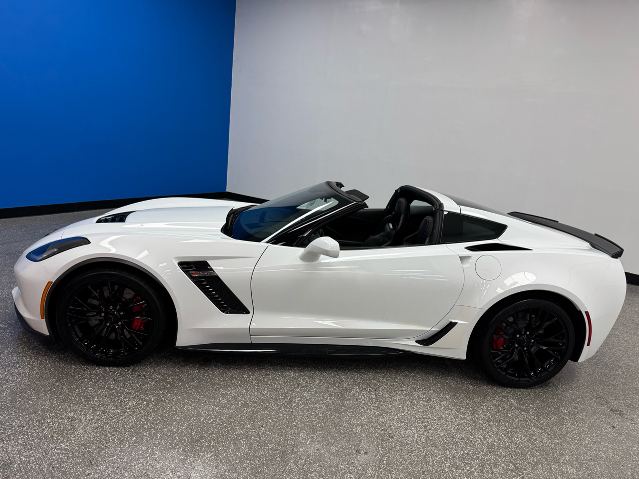 Chevrolet Corvette 2dr Z06 Cpe w/2LZ 2019