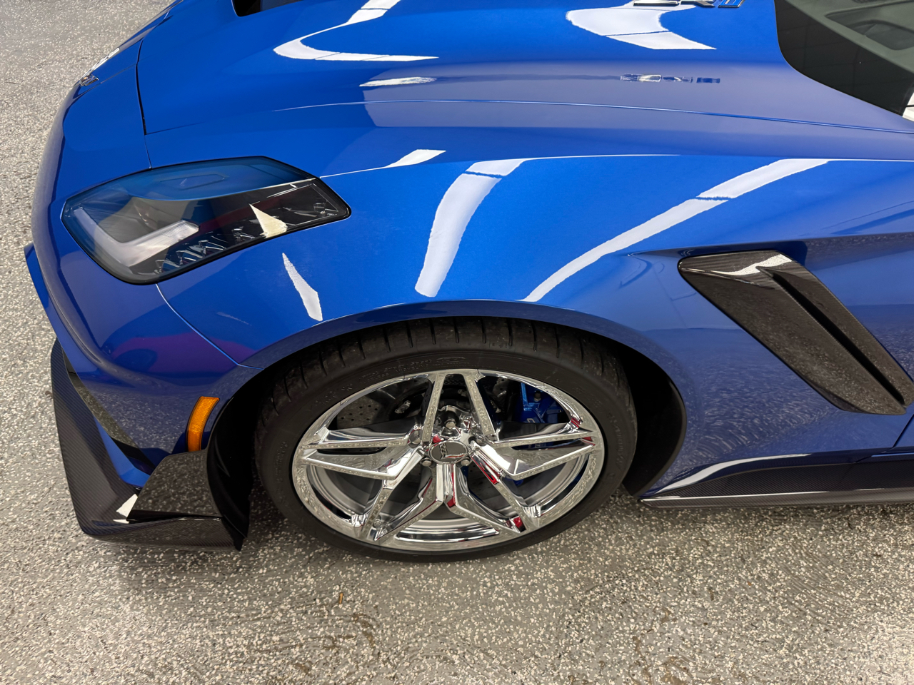 Chevrolet Corvette 2dr ZR1 Cpe w/3ZR 2019