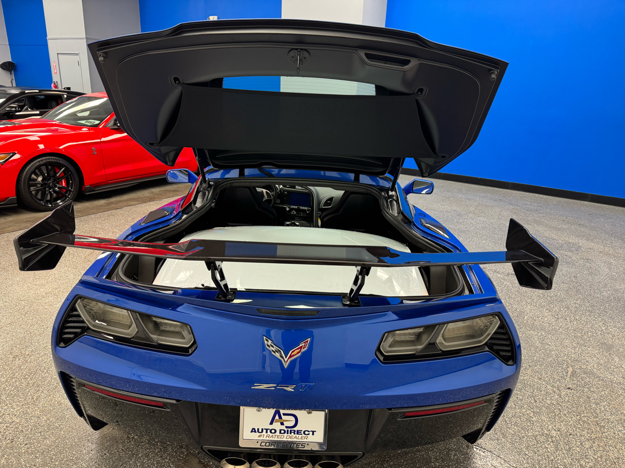 Chevrolet Corvette 2dr ZR1 Cpe w/3ZR 2019