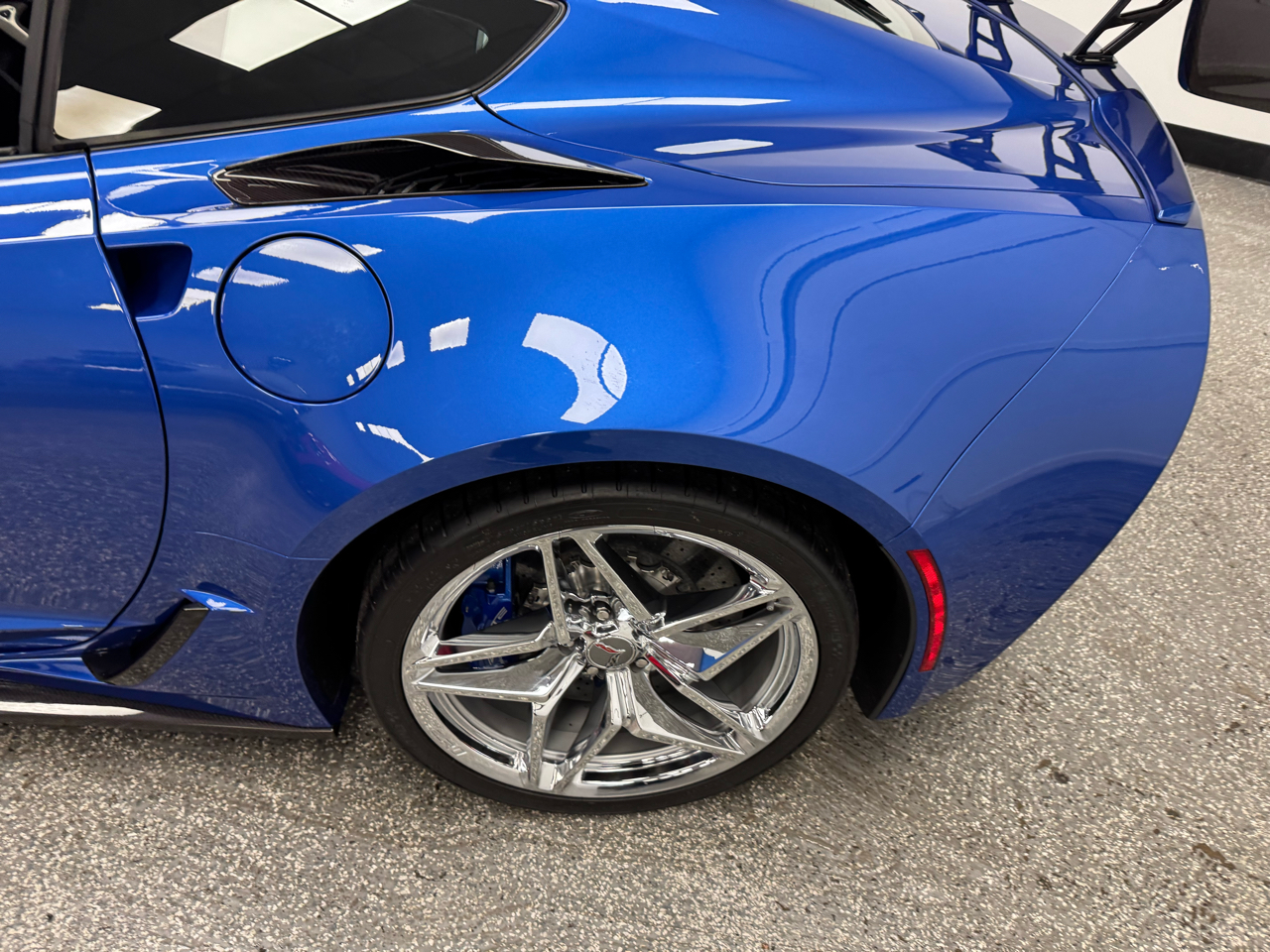 Chevrolet Corvette 2dr ZR1 Cpe w/3ZR 2019