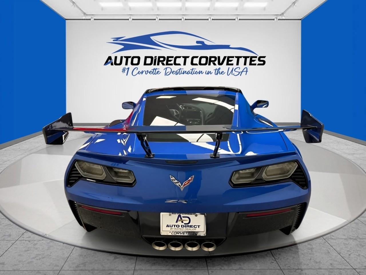 Chevrolet Corvette 2dr ZR1 Cpe w/3ZR 2019