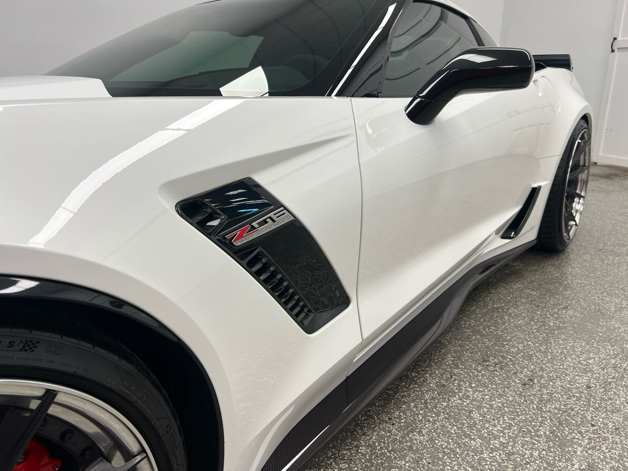 Chevrolet Corvette 2dr Z06 Cpe w/2LZ 2019