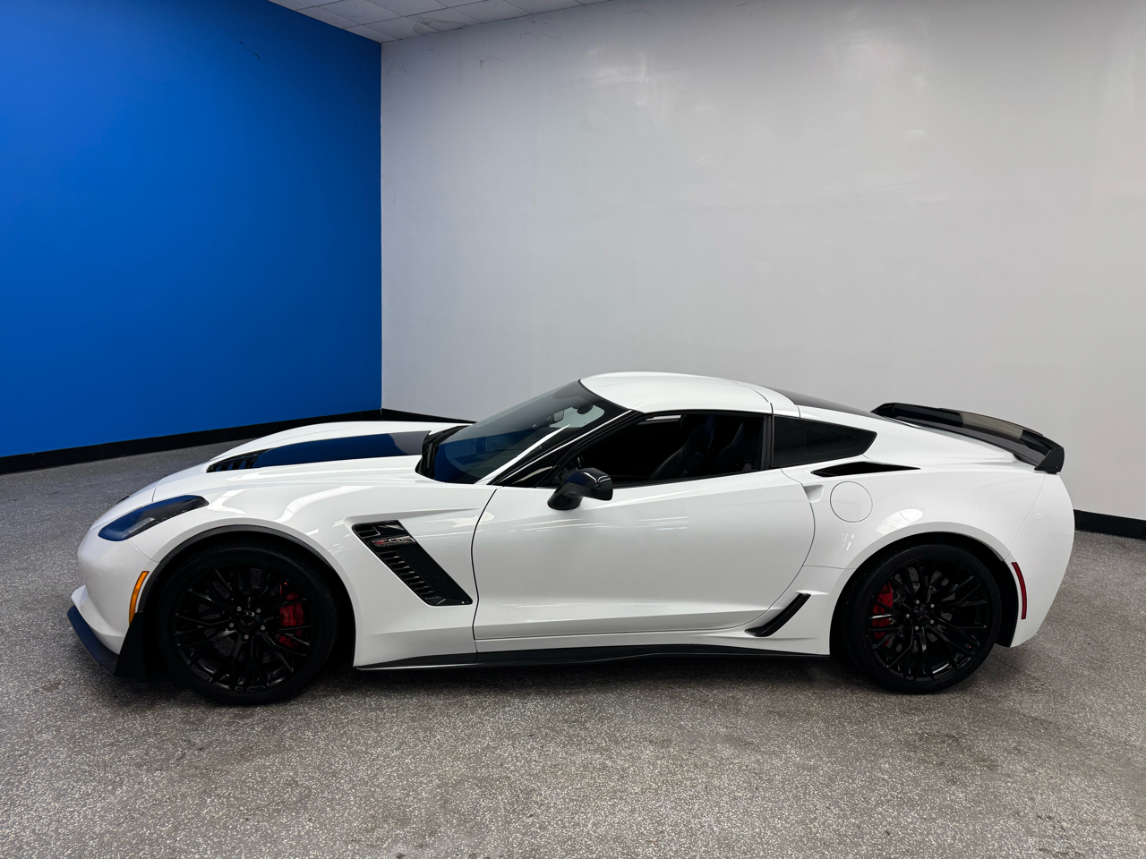 Chevrolet Corvette 2dr Z06 Cpe w/2LZ 2017
