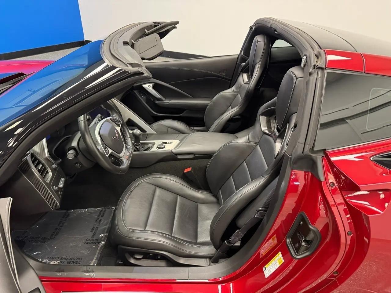 Chevrolet Corvette 2dr Z06 Cpe w/2LZ 2015