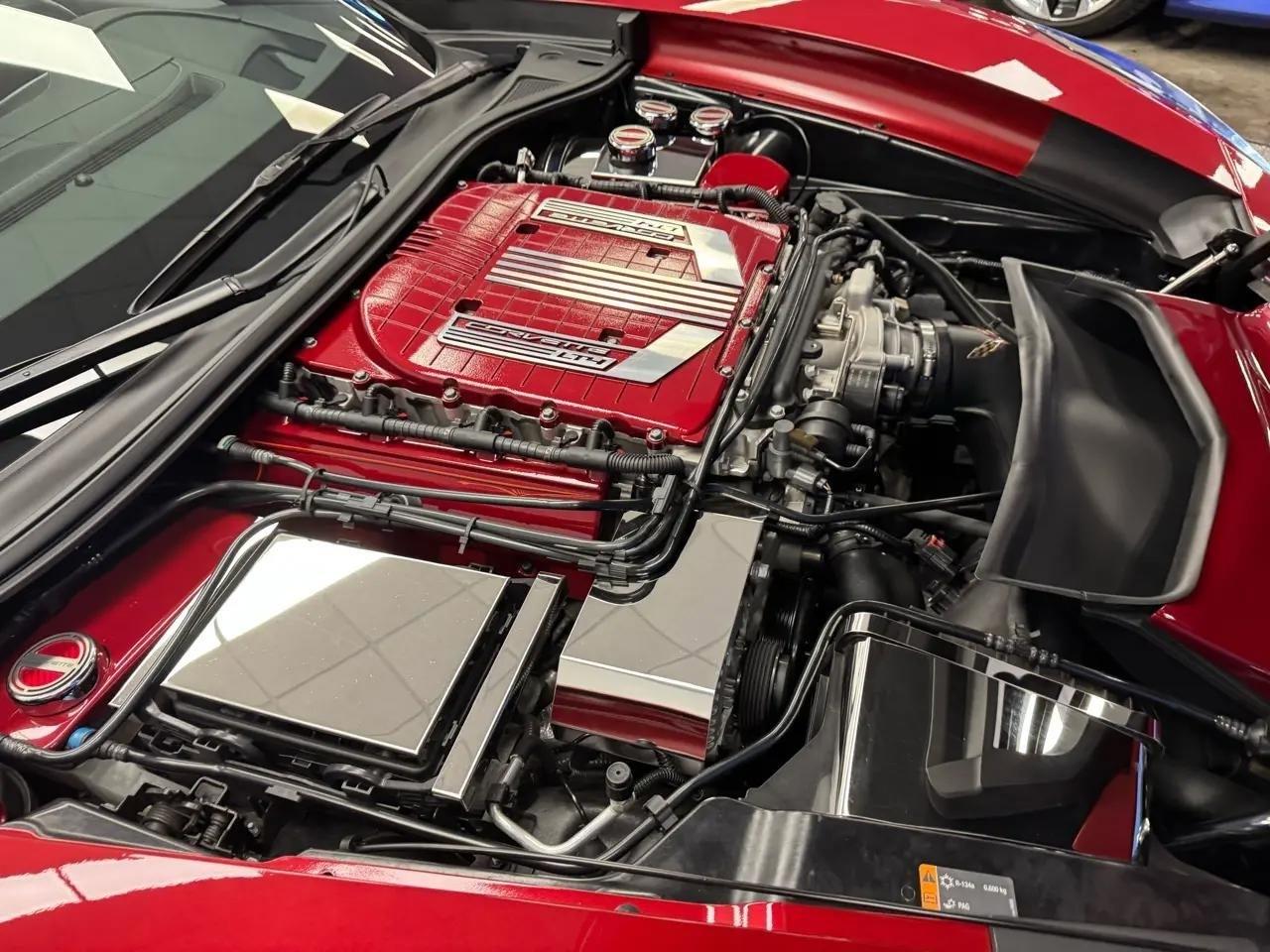 Chevrolet Corvette 2dr Z06 Cpe w/2LZ 2015