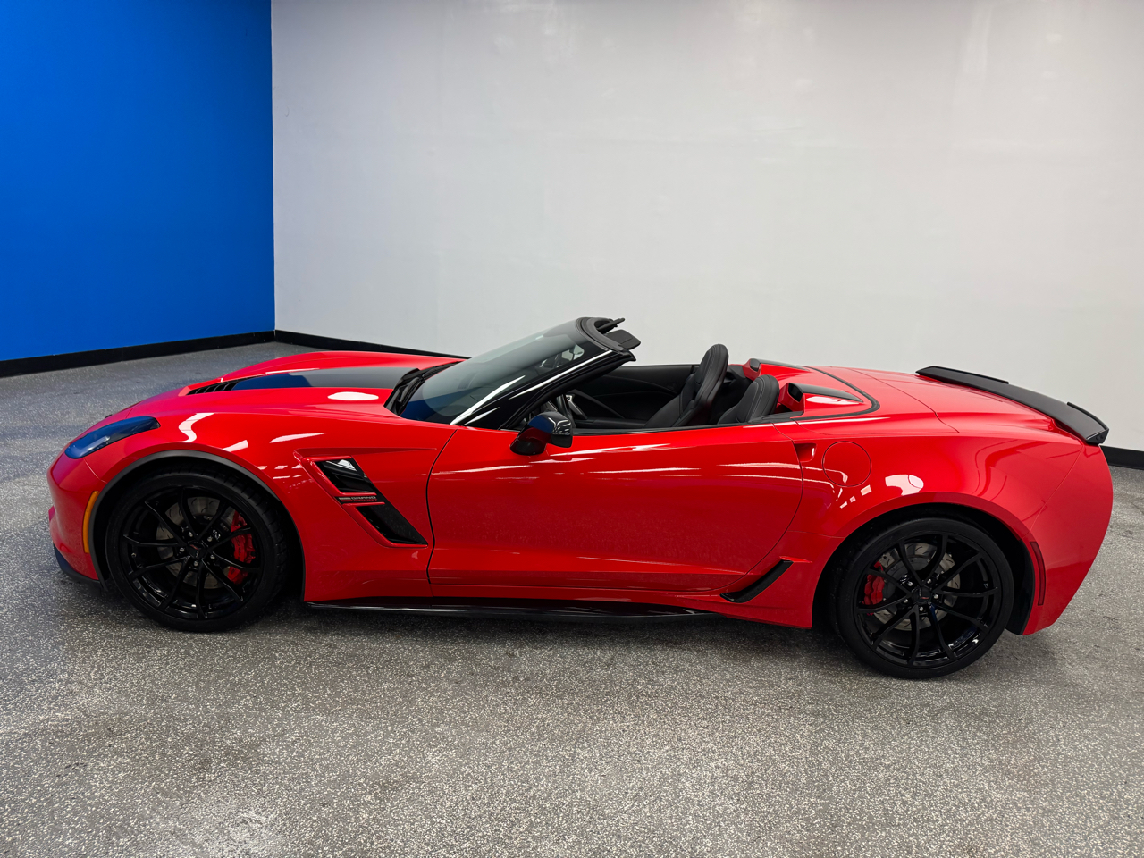 Chevrolet Corvette 2dr Grand Sport Conv w/1LT 2017