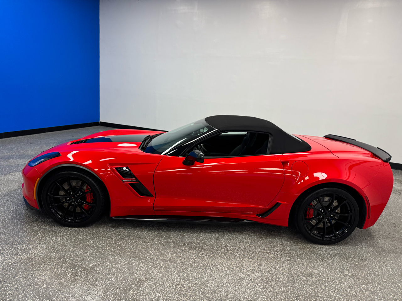 Chevrolet Corvette 2dr Grand Sport Conv w/1LT 2017