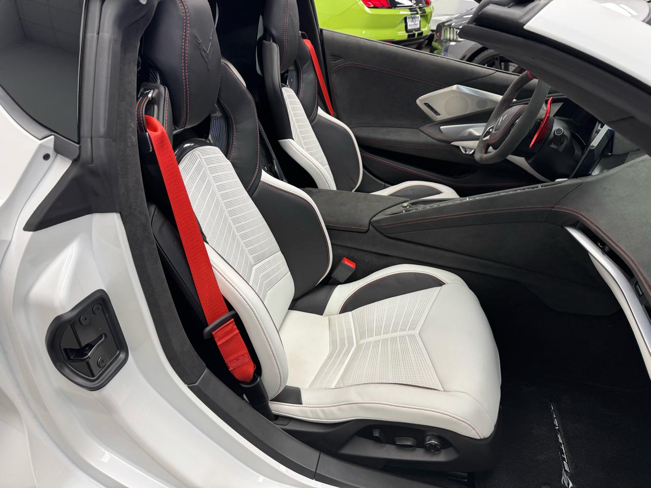 Chevrolet Corvette 2dr Stingray Cpe w/3LT 2023