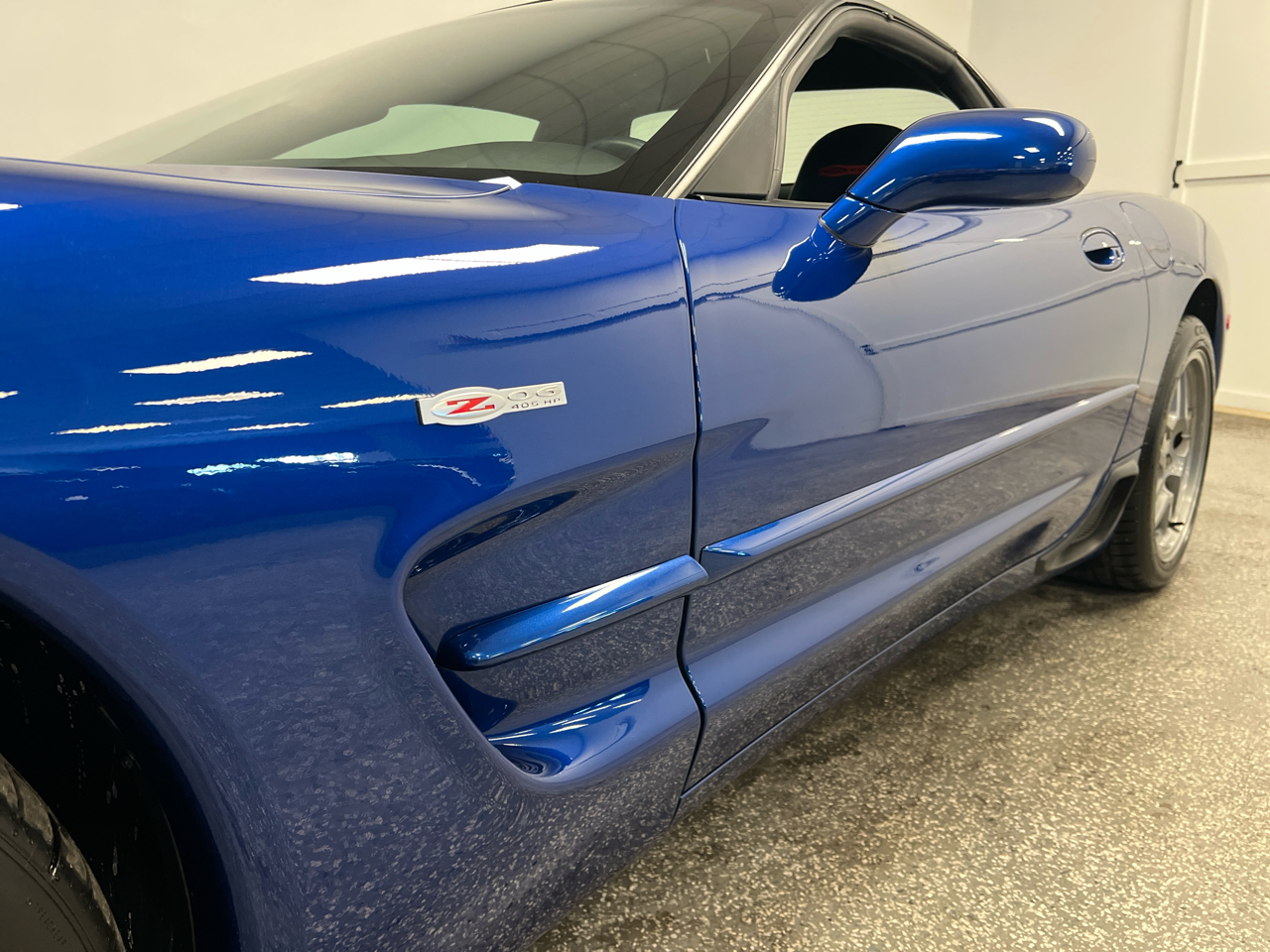 Chevrolet Corvette 2dr Z06 Hardtop 2002