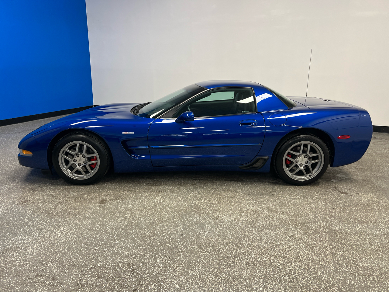 Chevrolet Corvette 2dr Z06 Hardtop 2002