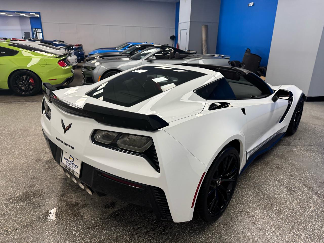 Chevrolet Corvette 2dr Z06 Cpe w/3LZ 2015