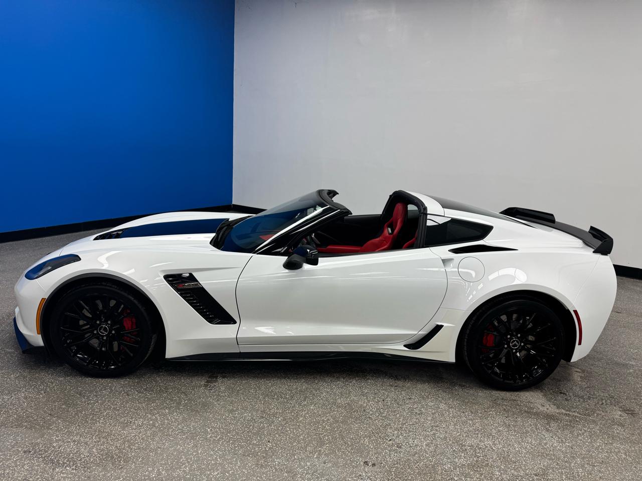 Chevrolet Corvette 2dr Z06 Cpe w/3LZ 2015