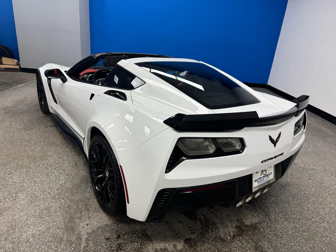 Chevrolet Corvette 2dr Z06 Cpe w/3LZ 2015