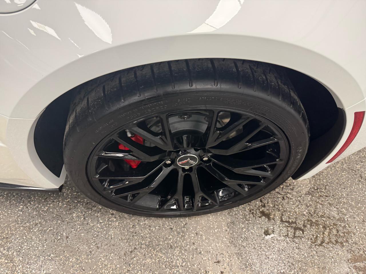 Chevrolet Corvette 2dr Z06 Cpe w/3LZ 2015