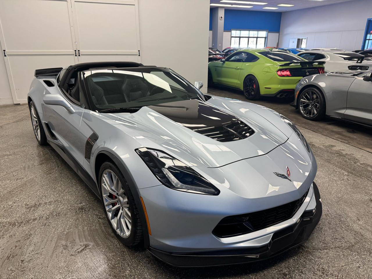 Chevrolet Corvette 2dr Z06 Cpe w/2LZ 2017