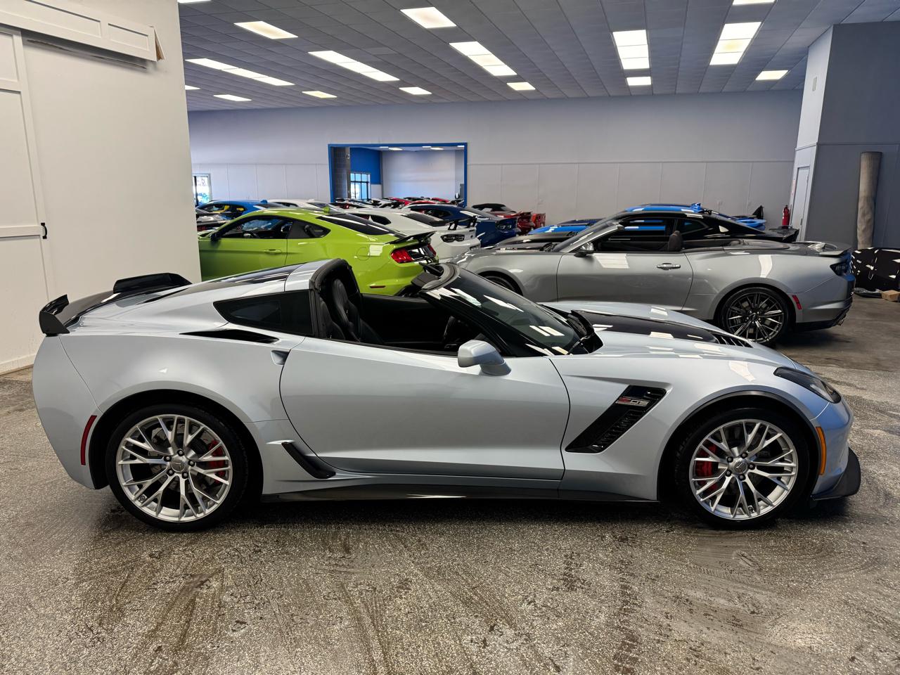 Chevrolet Corvette 2dr Z06 Cpe w/2LZ 2017