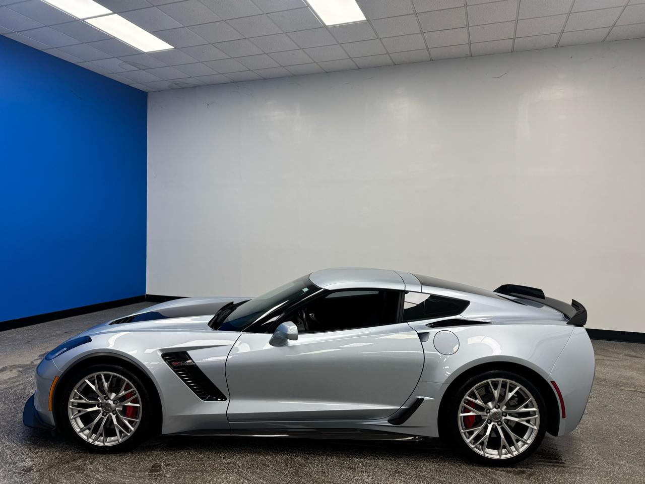 Chevrolet Corvette 2dr Z06 Cpe w/2LZ 2017