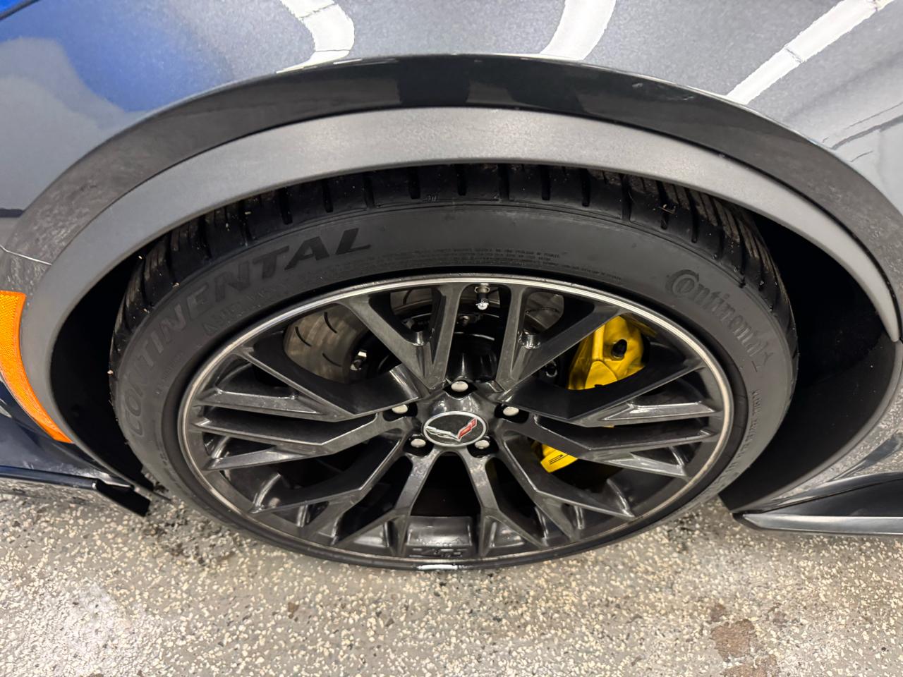 Chevrolet Corvette 2dr Z06 Cpe w/2LZ 2017