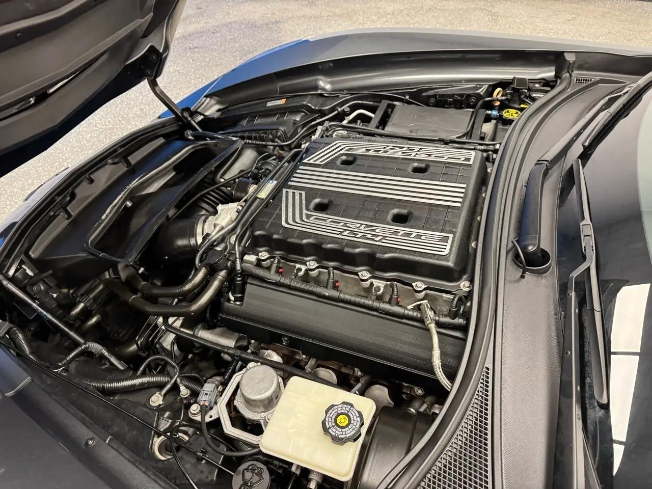 Chevrolet Corvette 2dr Z06 Cpe w/2LZ 2017