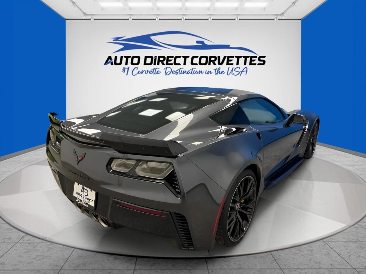 Chevrolet Corvette 2dr Z06 Cpe w/2LZ 2017