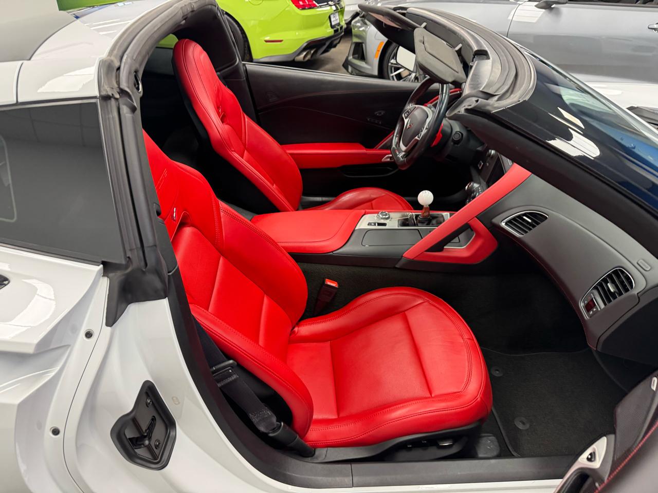 Chevrolet Corvette 2dr Z06 Cpe w/2LZ 2017