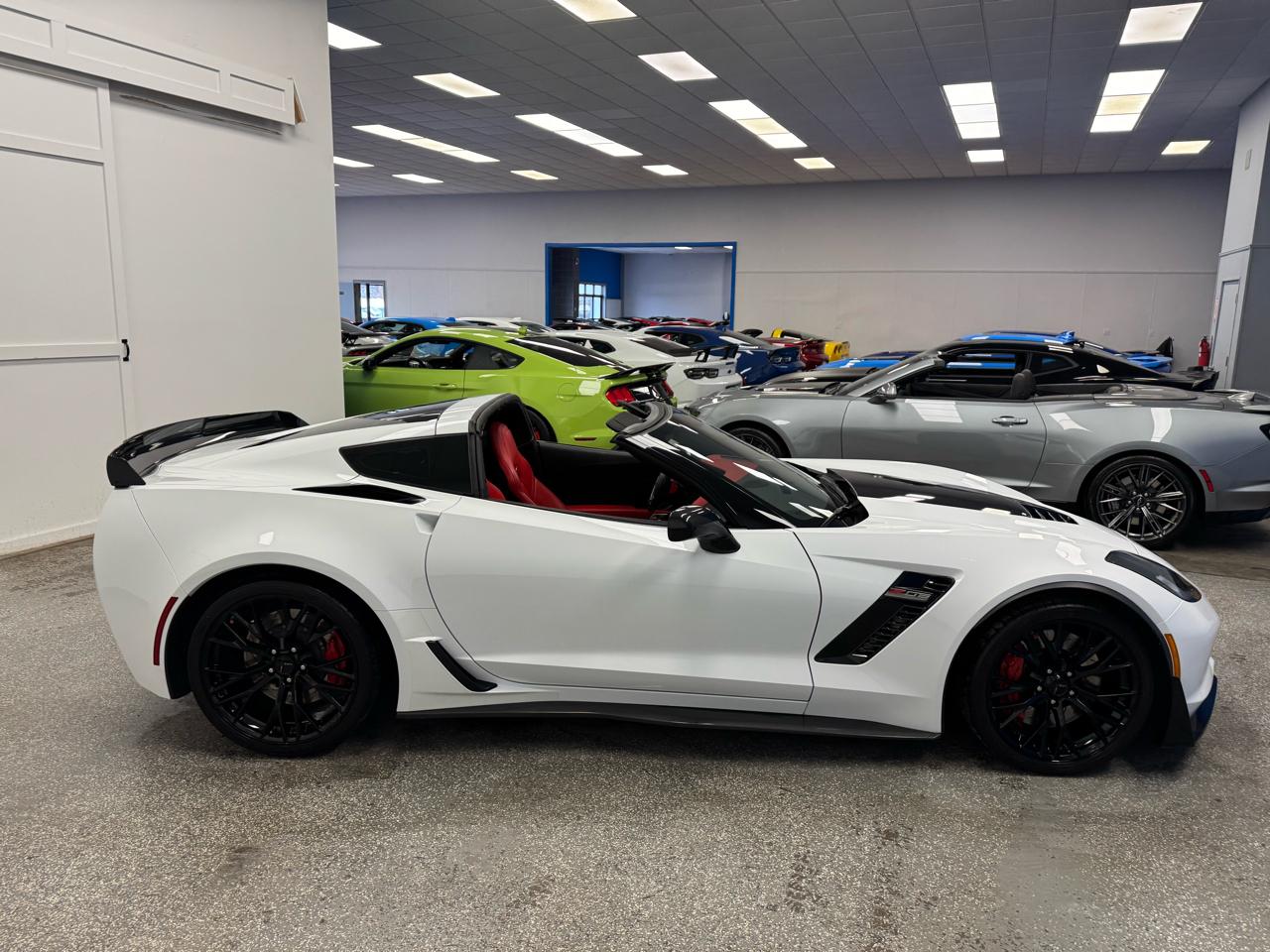 Chevrolet Corvette 2dr Z06 Cpe w/2LZ 2017