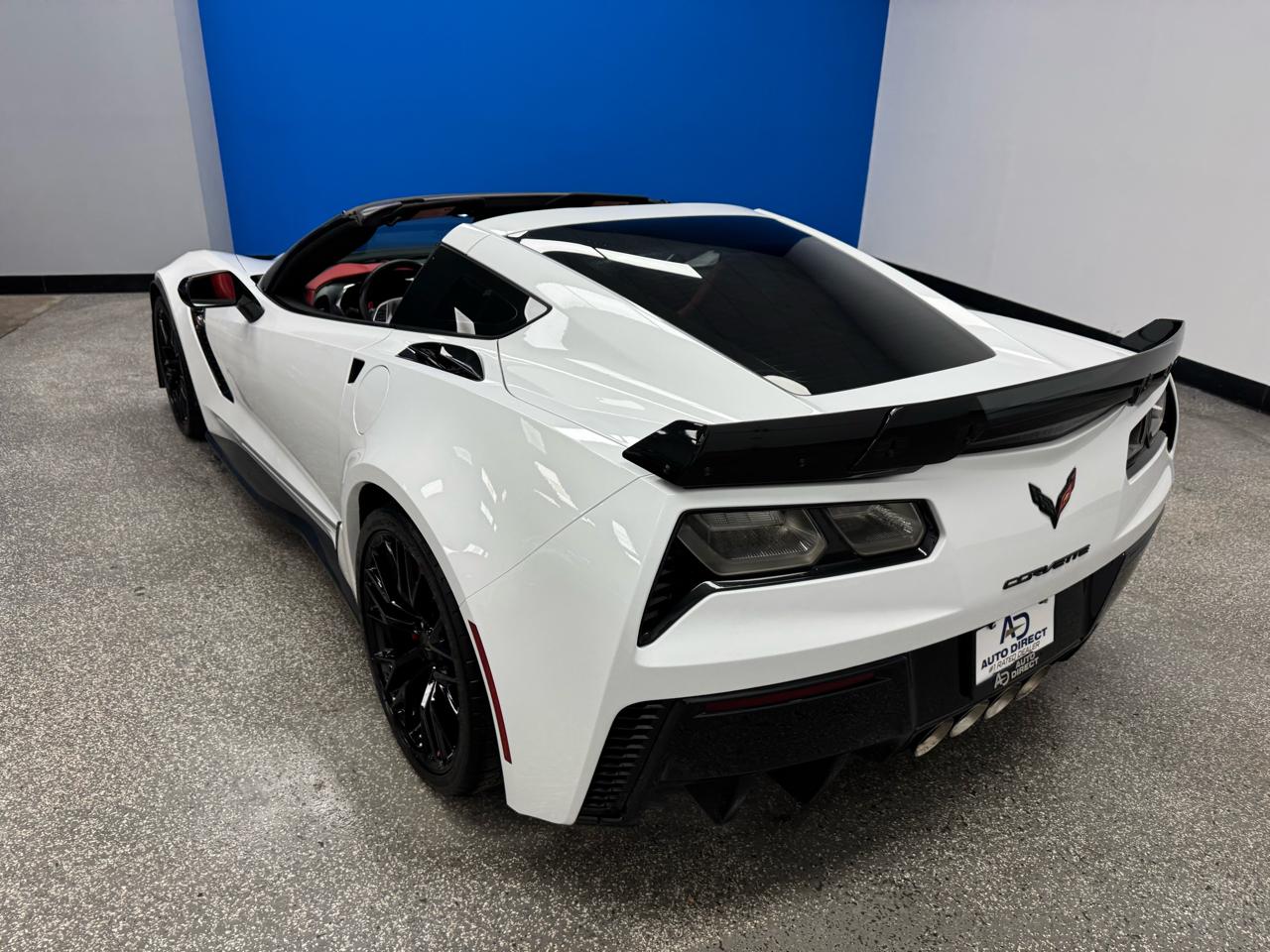 Chevrolet Corvette 2dr Z06 Cpe w/2LZ 2017
