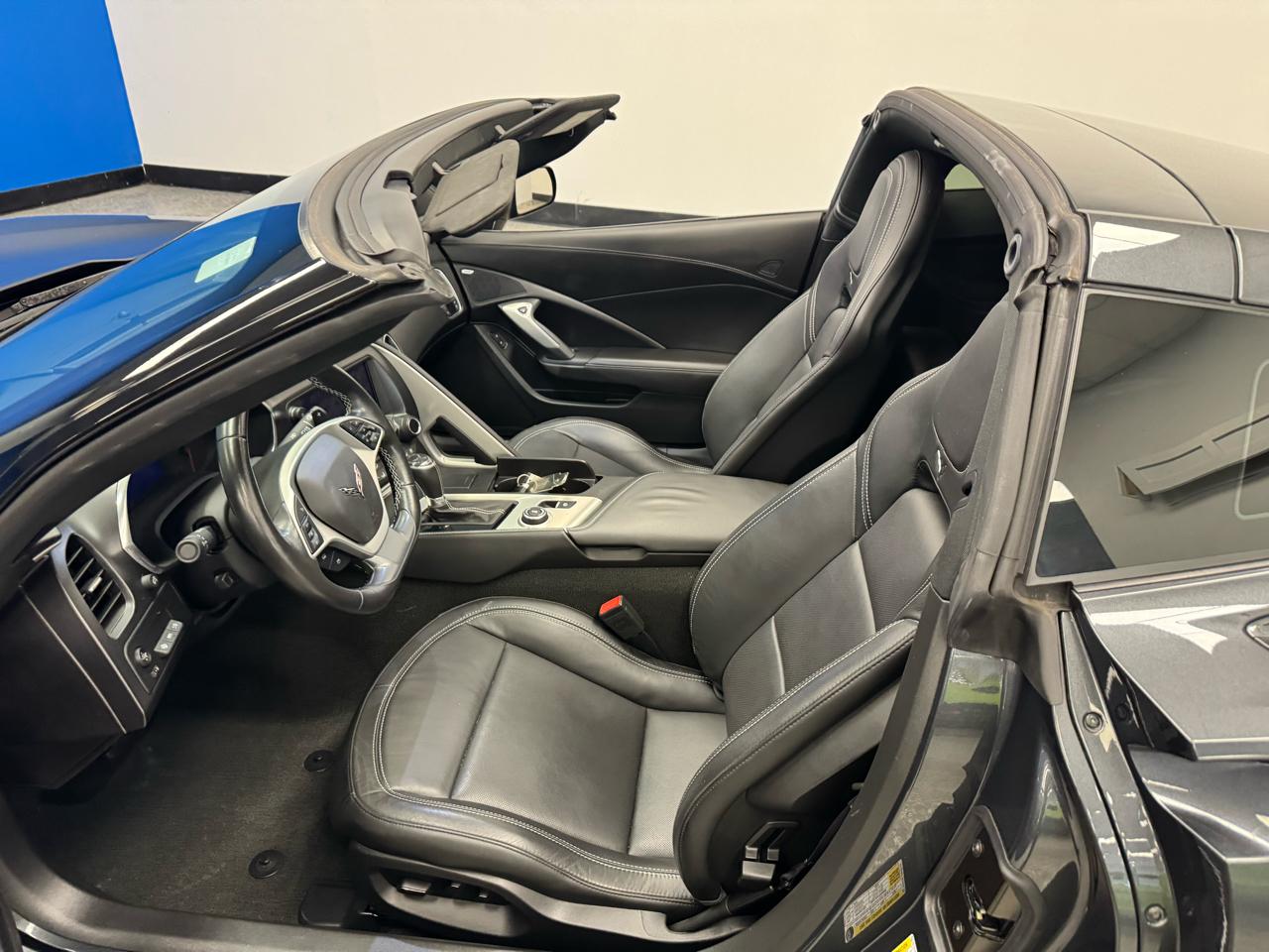 Chevrolet Corvette 2dr Grand Sport Cpe w/2LT 2017