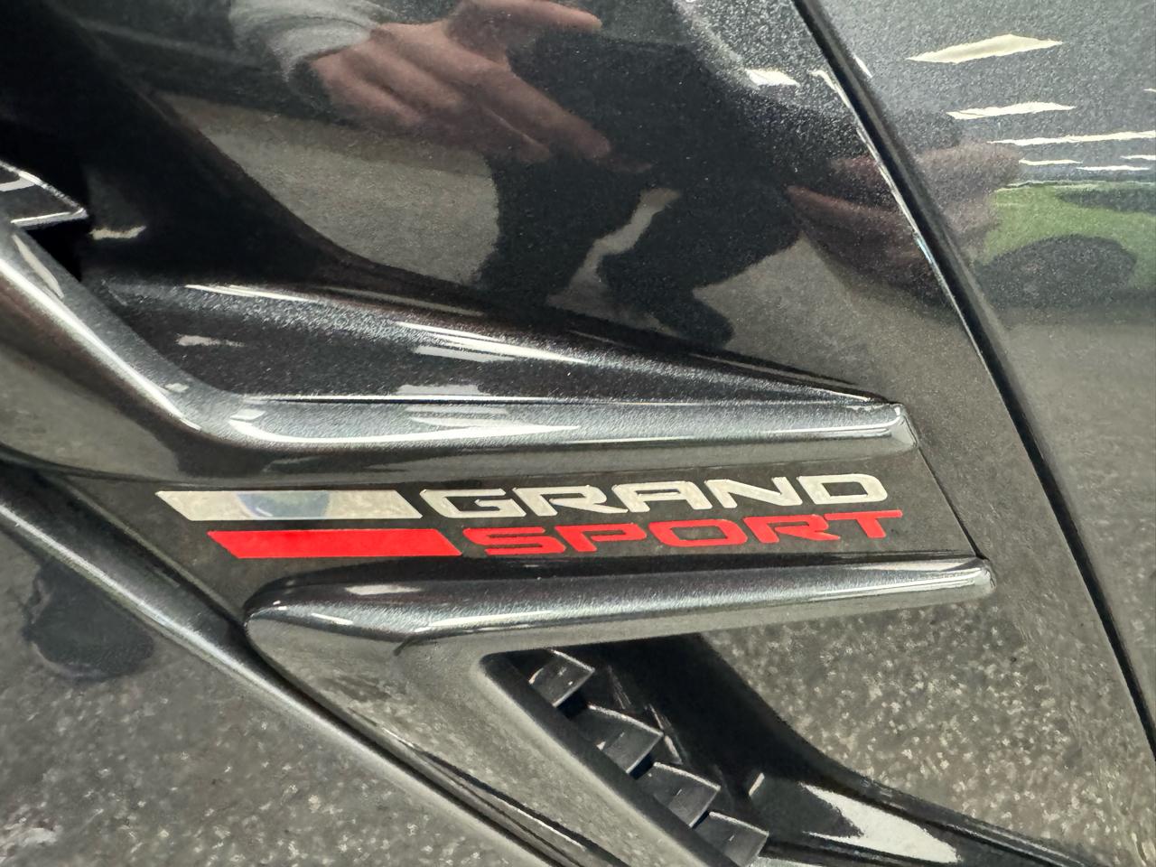 Chevrolet Corvette 2dr Grand Sport Cpe w/2LT 2017